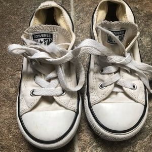 Converse kids size 10